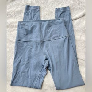 LULULEMON | WOMEN’S ALIGN LEGGINGS 28” | SIZE 6